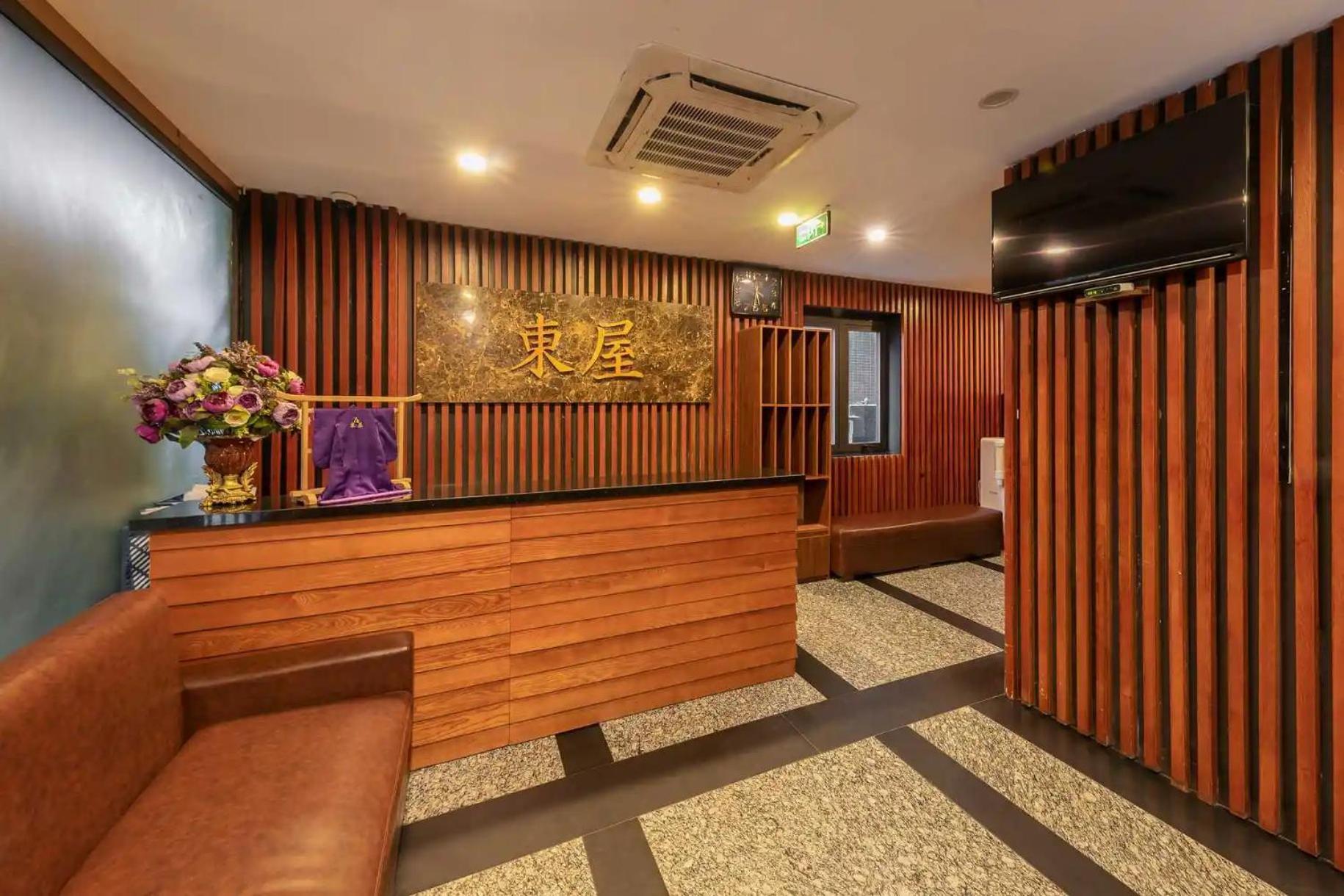 Hotel Azumaya Linh Lang Hanoi Buitenkant foto
