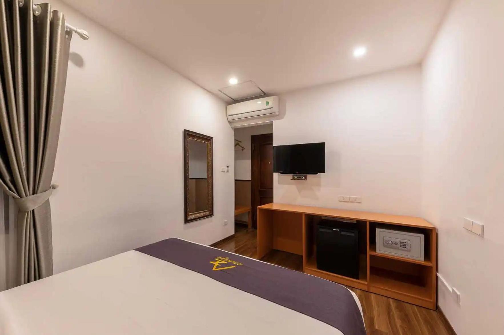 Hotel Azumaya Linh Lang Hanoi Buitenkant foto