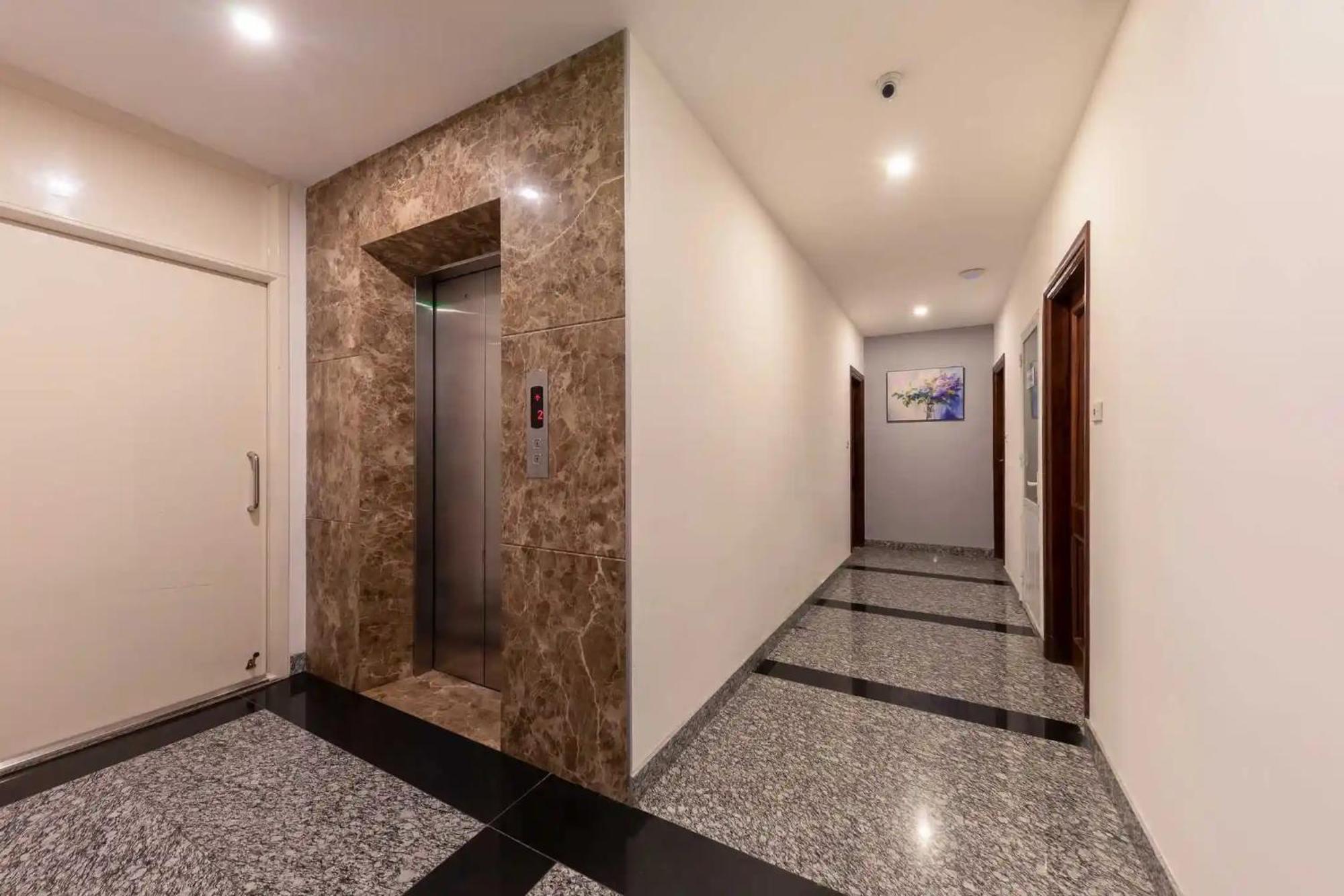 Hotel Azumaya Linh Lang Hanoi Buitenkant foto