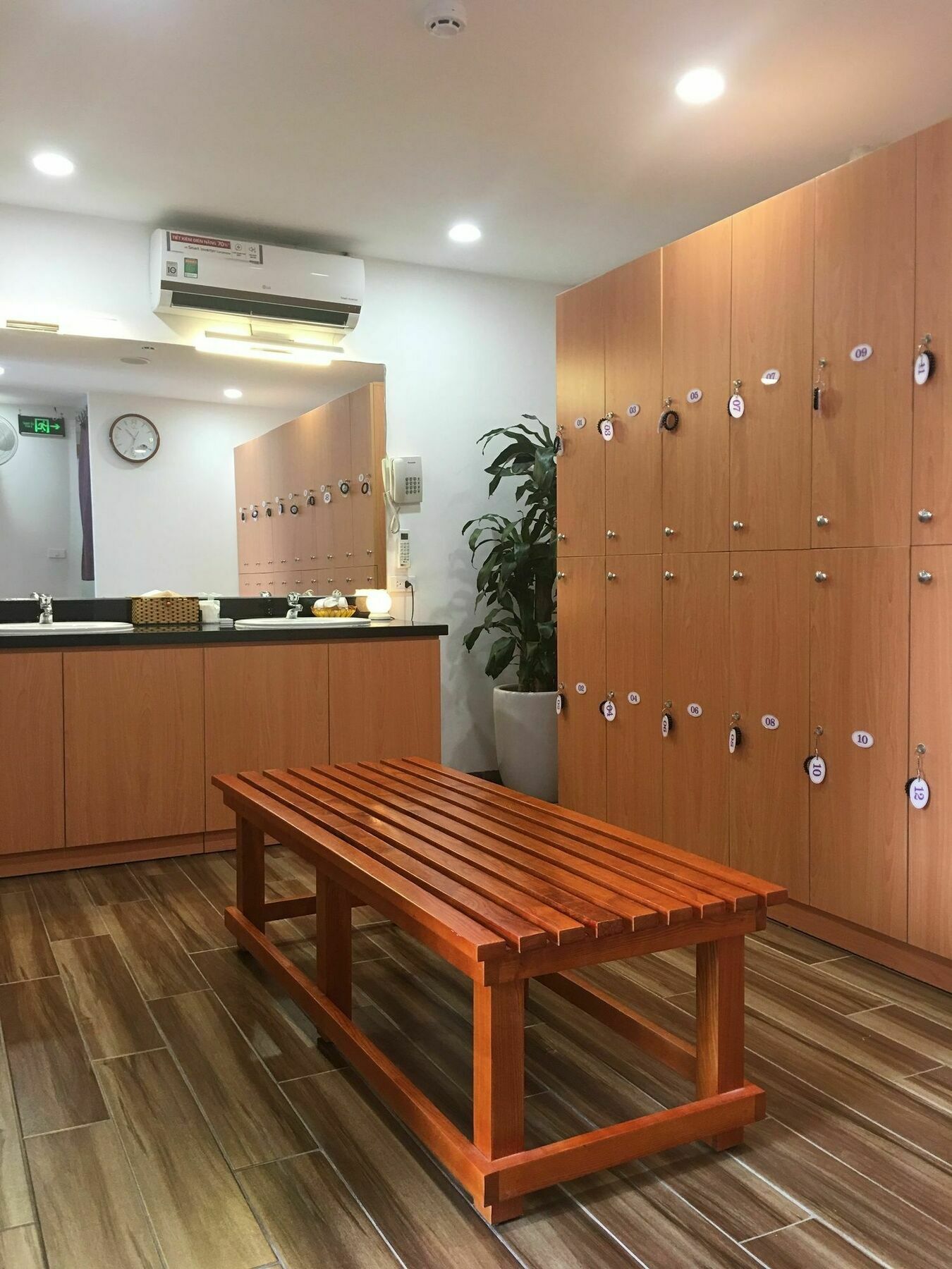 Hotel Azumaya Linh Lang Hanoi Buitenkant foto
